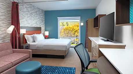 1 King Hearing Accessible Studio Suite