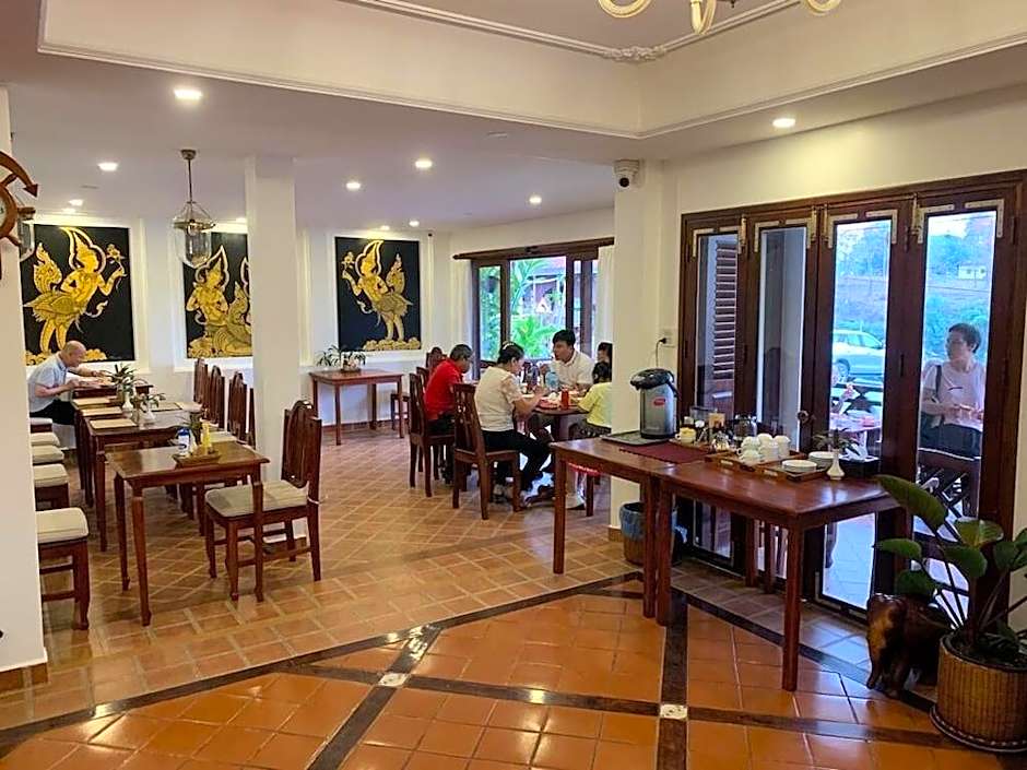 Villa Deux Rivières Hotel