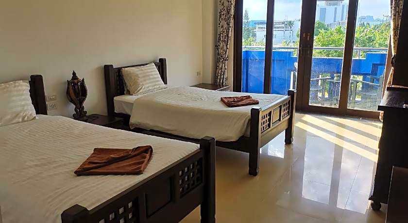 Baan Andaman Bed & Breakfast Hotel