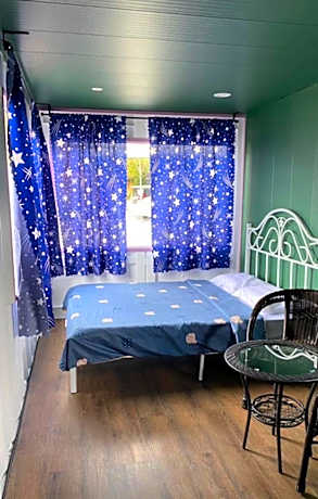 Deluxe Double Room with Shower