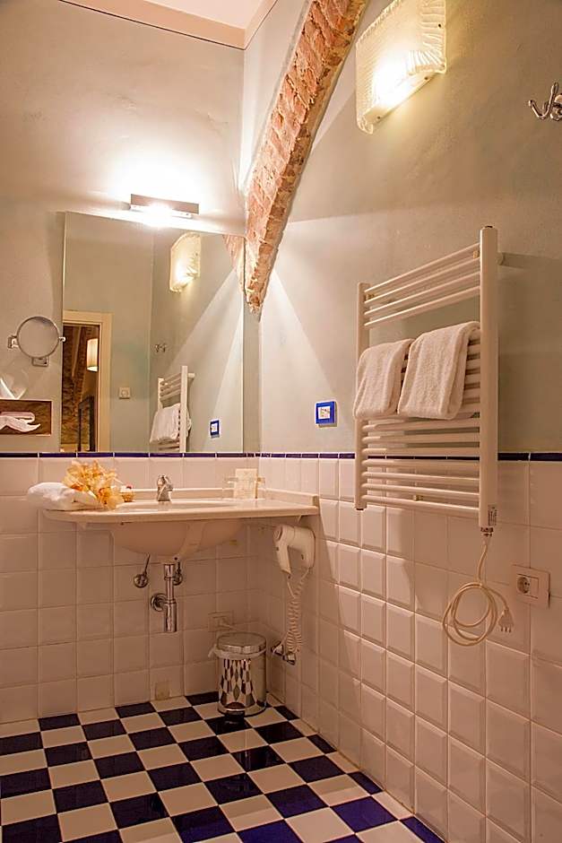 Borgo Sant'ippolito Country Hotel