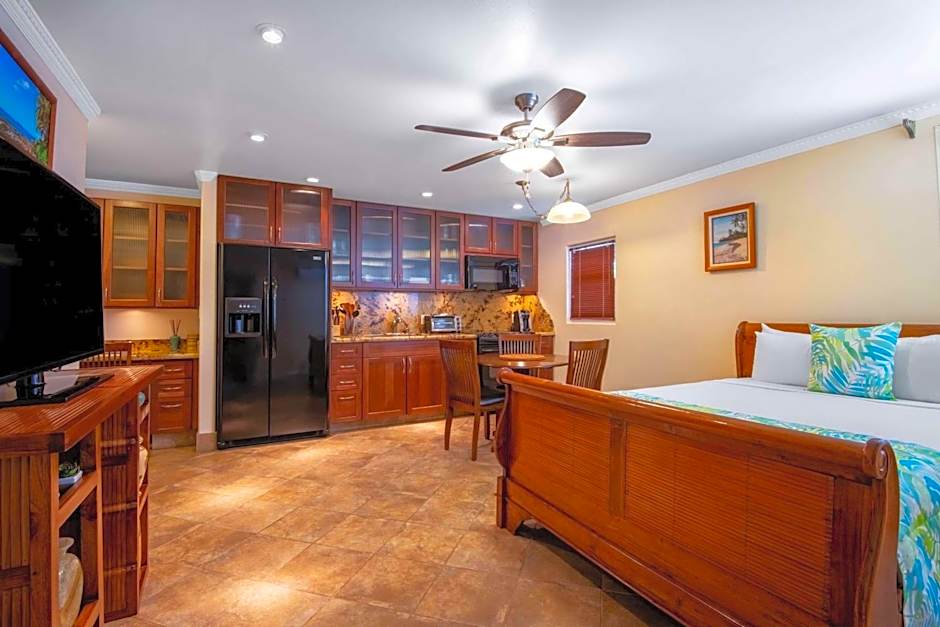 Days Inn by Wyndham Maui Oceanfront