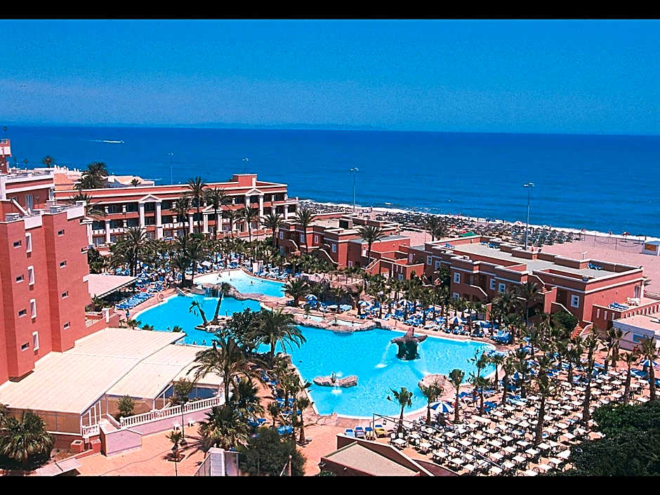 Playacapricho Hotel