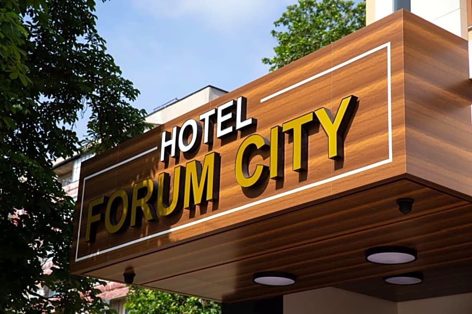 Hotel Forum City