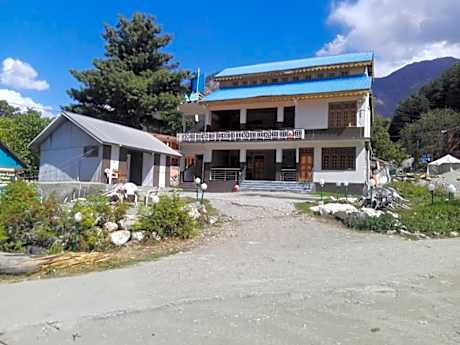 Greenland Motel Naran