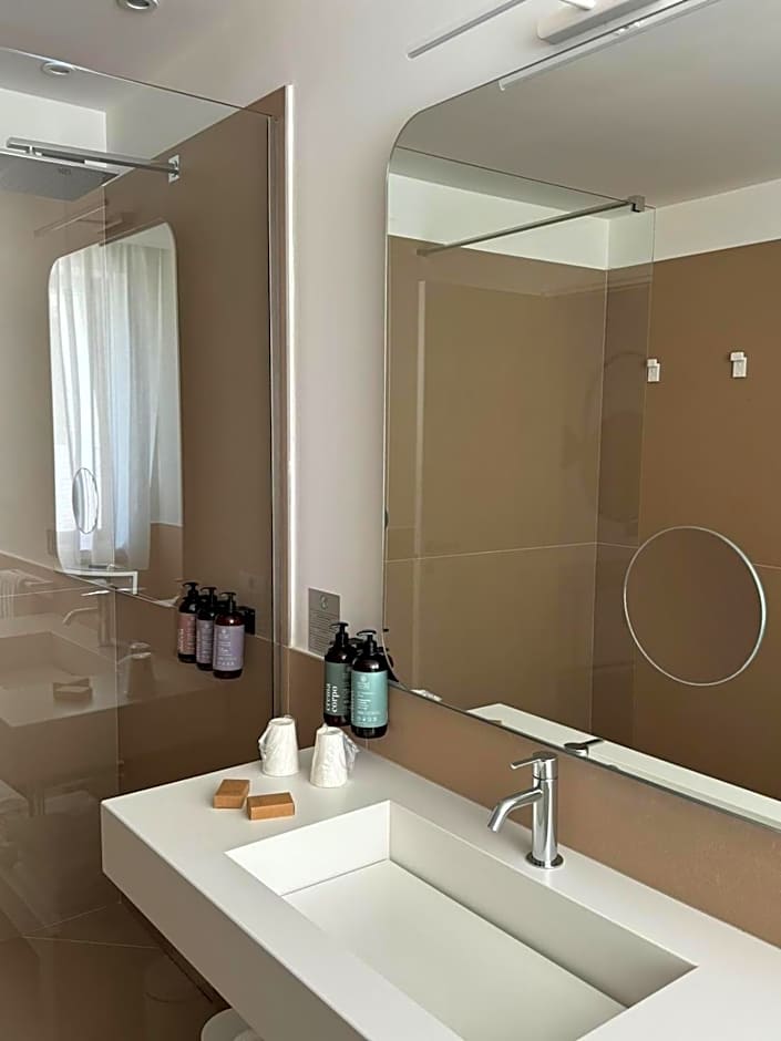 PRIMO OSTUNI HOTEL
