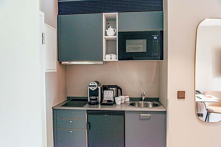 MAXIMILIAN MUNICH Apartments & Hotel