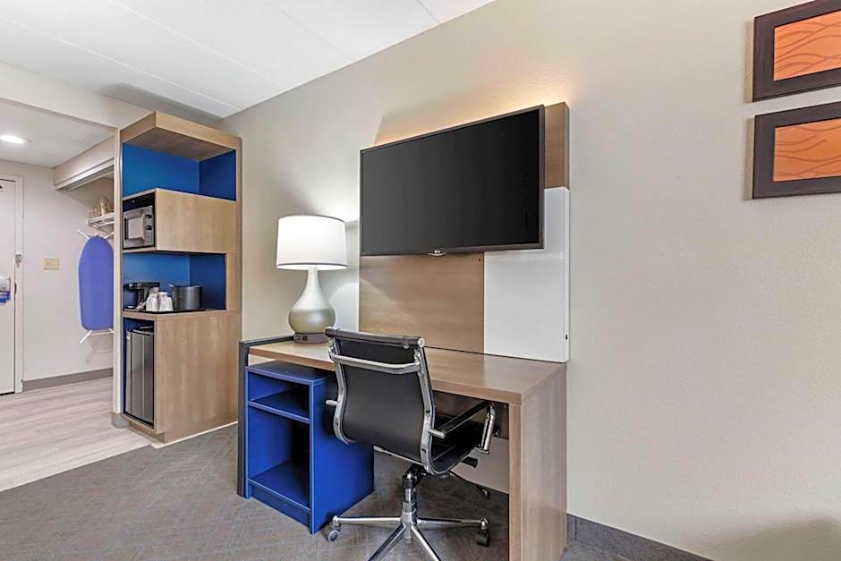 Comfort Inn Herndon-Reston