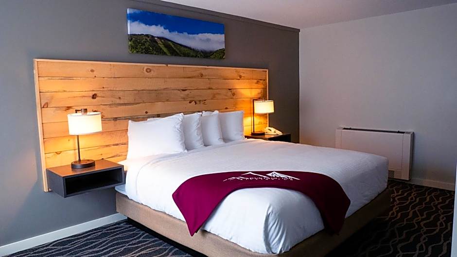 Photo 1 of 1 of 1 King Bed, Accessible