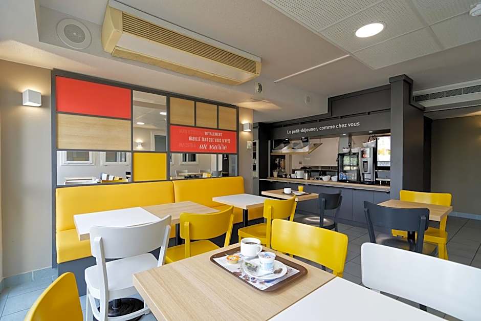 B&B HOTEL CHATEAUROUX Aéroport