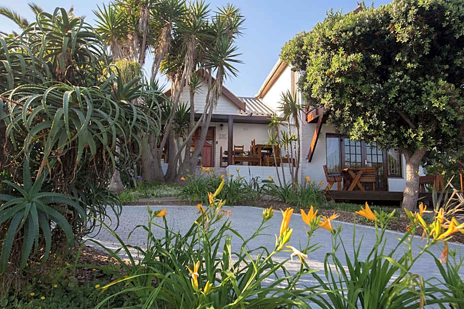 Inn2Wilderness Guesthouse