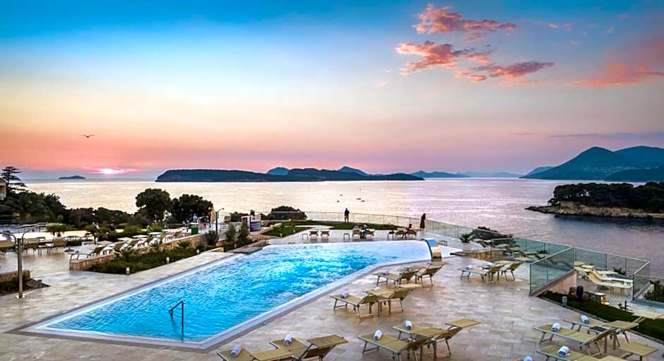 Valamar Argosy Hotel