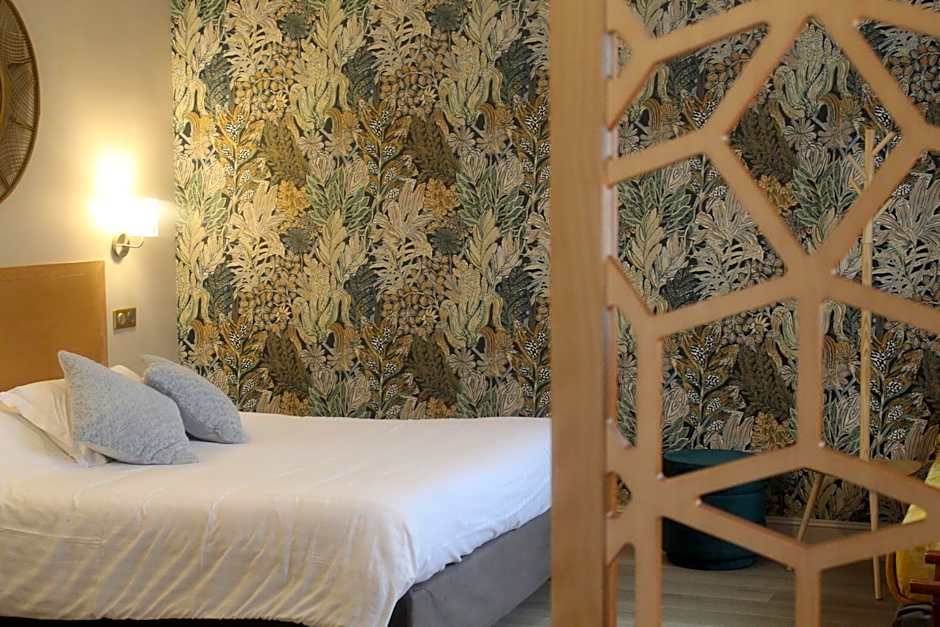 Logis Hôtel La Brèche - Restaurant Berthelot