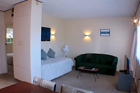 Standard - 1-Bedroom