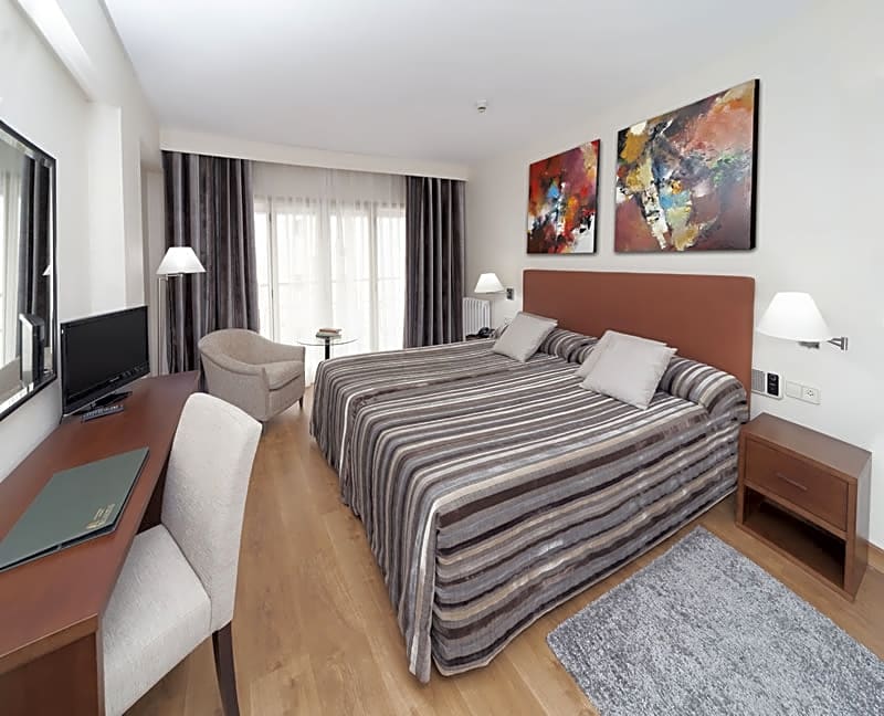 Aparto-Hotel Rosales