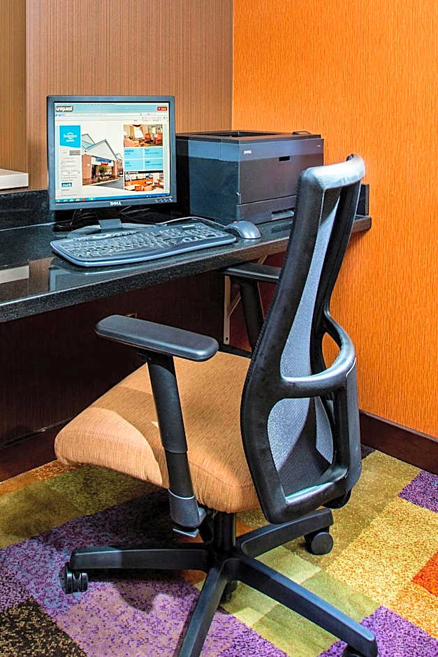 Fairfield Inn & Suites by Marriott Dayton South