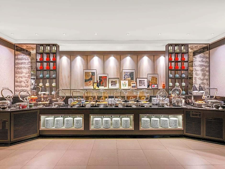 Grand Mercure Bangkok Atrium