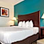 SureStay Plus by Best Western Topeka Northwest