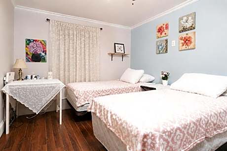 Double or Twin Room with Private Bathroom