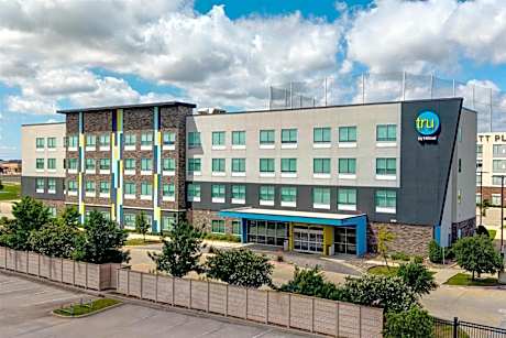 Tru by Hilton the Colony