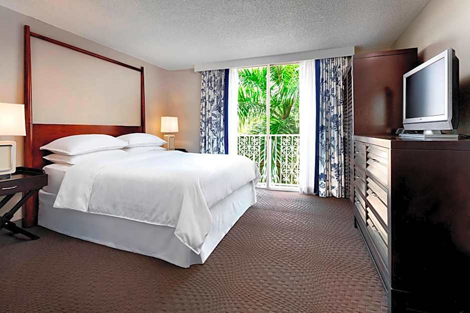 Sheraton Suites Fort Lauderdale At Cypress Creek