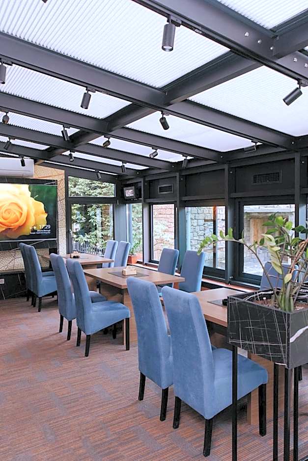 Hotel Koncept Residence