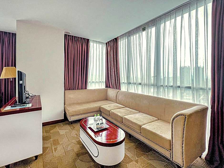 Sapaly Lao Cai City Hotel