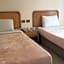 New Pola Hotel