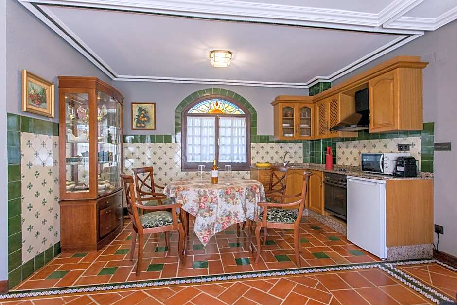 Apartamentos Gaudi Style