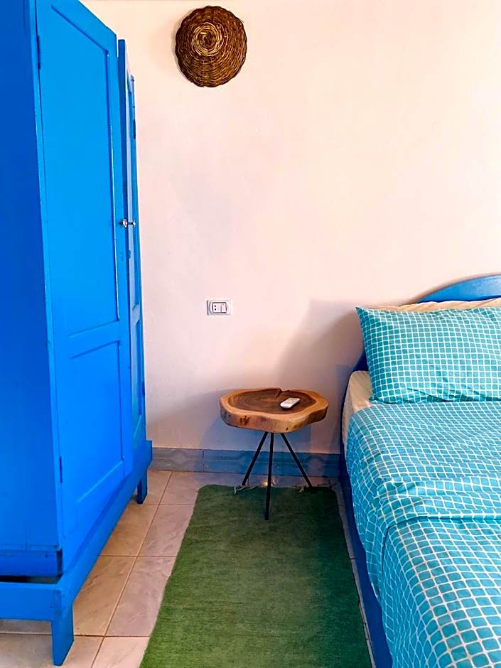 Blue Villa in Lighthouse