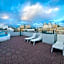 Carlton Hotel