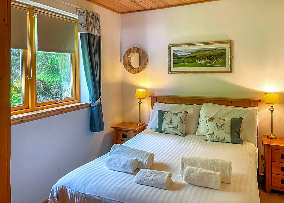 Glen Clova Lodges