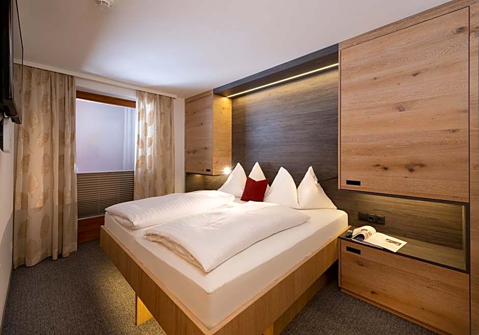 Harmls Aparthotel