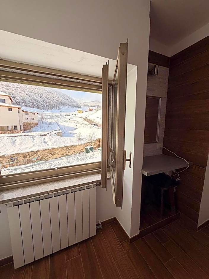 Il RIFUGIO DELLO SCIATORE RESIDENCE PARADISO