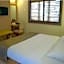 Sandalwood Hotel & Suites