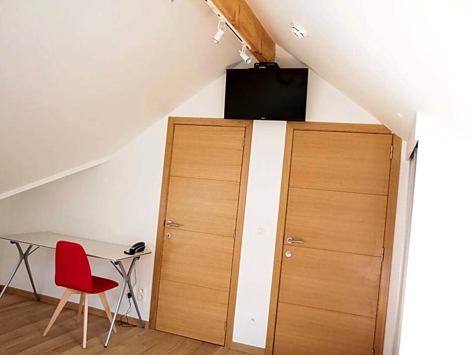 Hôtel - Ferme du Château d'Ahin