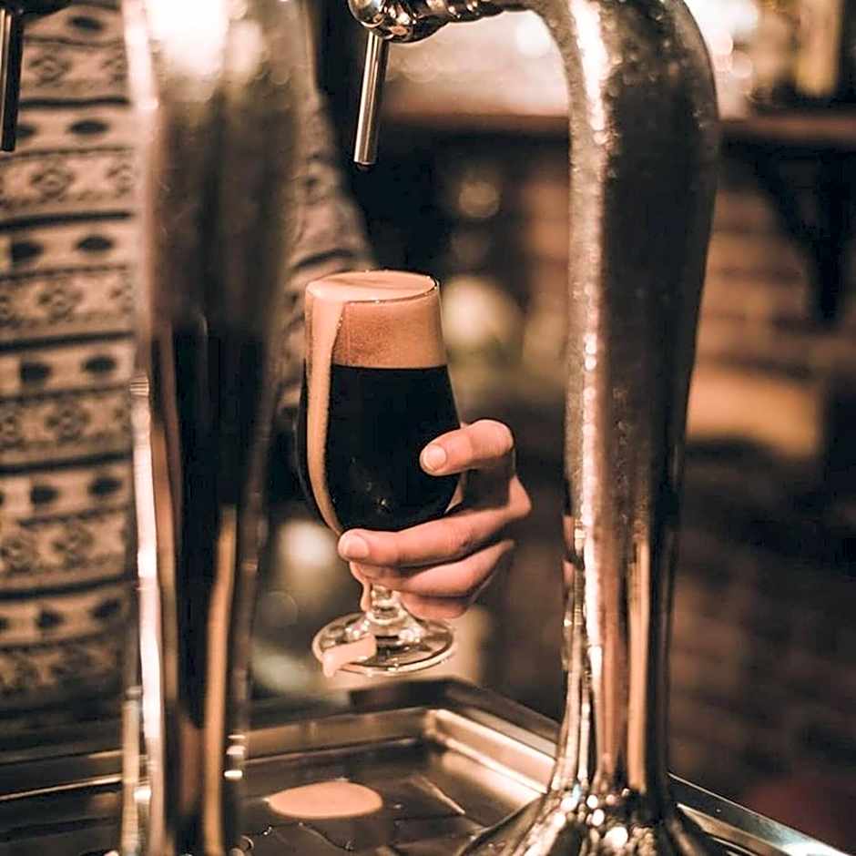 Olé Backpackers Hostel