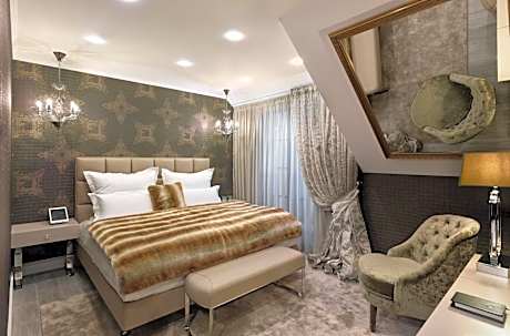 King Room with Balcony