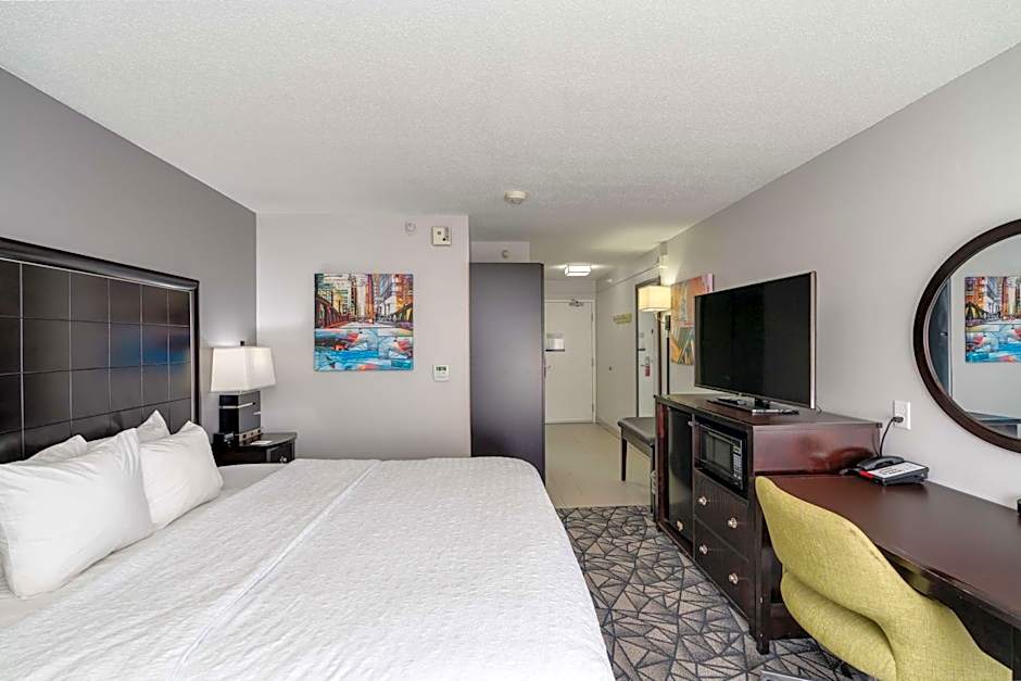 Hampton Inn By Hilton Bloomington West