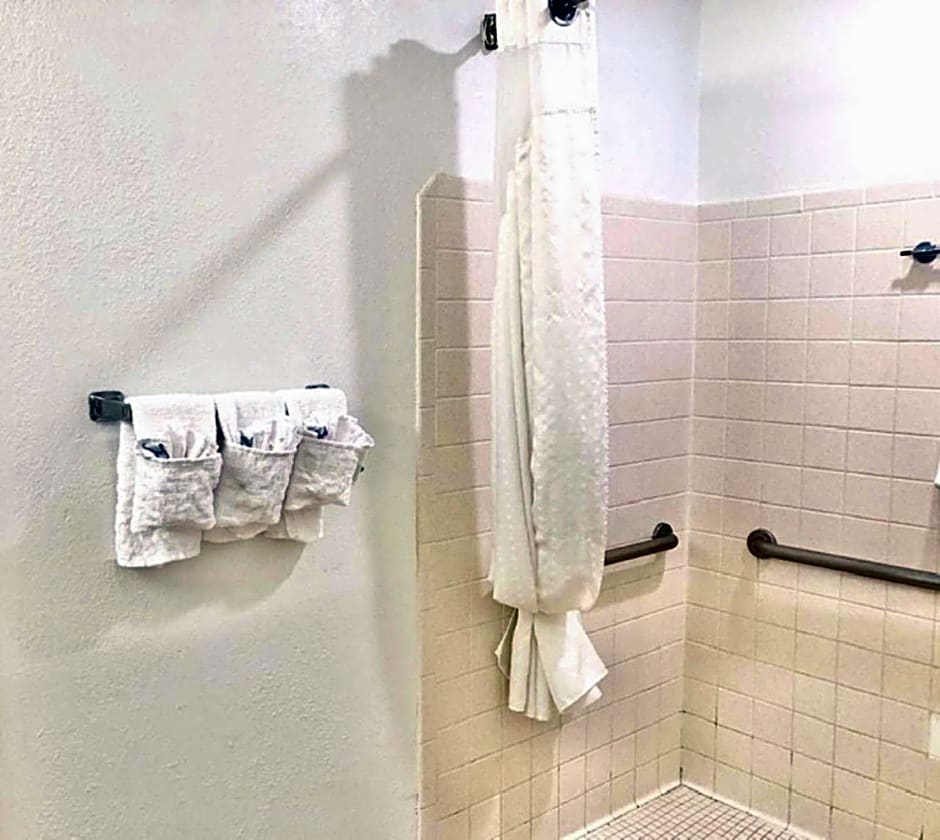 SureStay Plus Hotel by Best Western Albuquerque I-40 Eubank