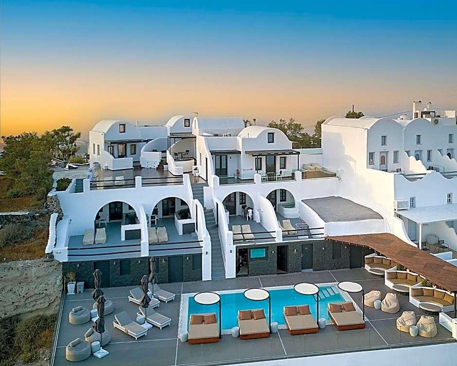Oia Suites