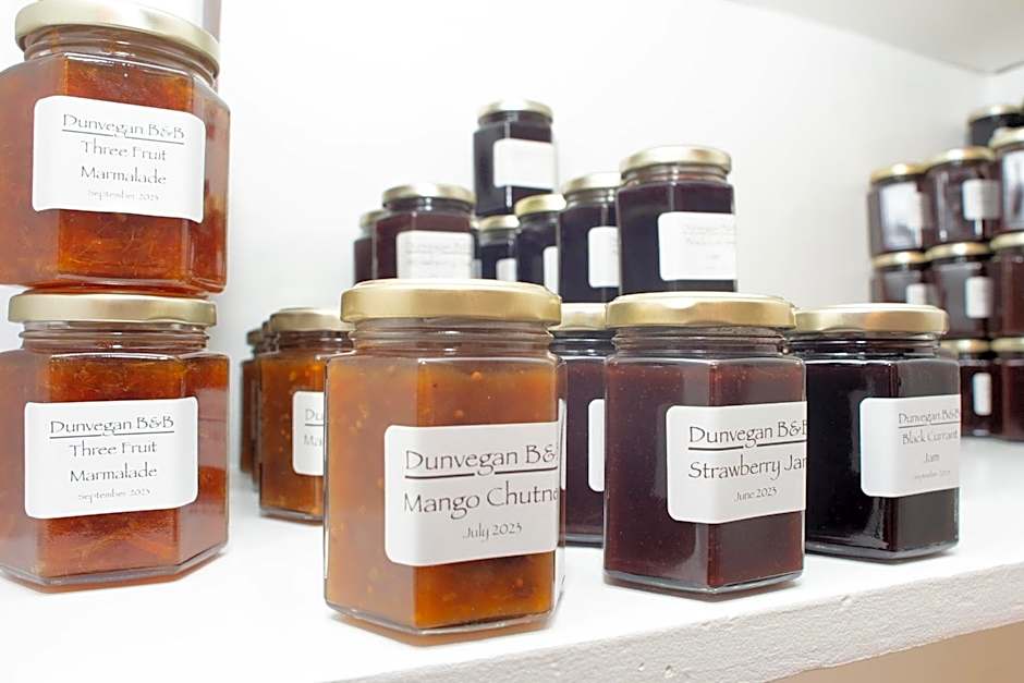 Dunvegan Bed & Breakfast