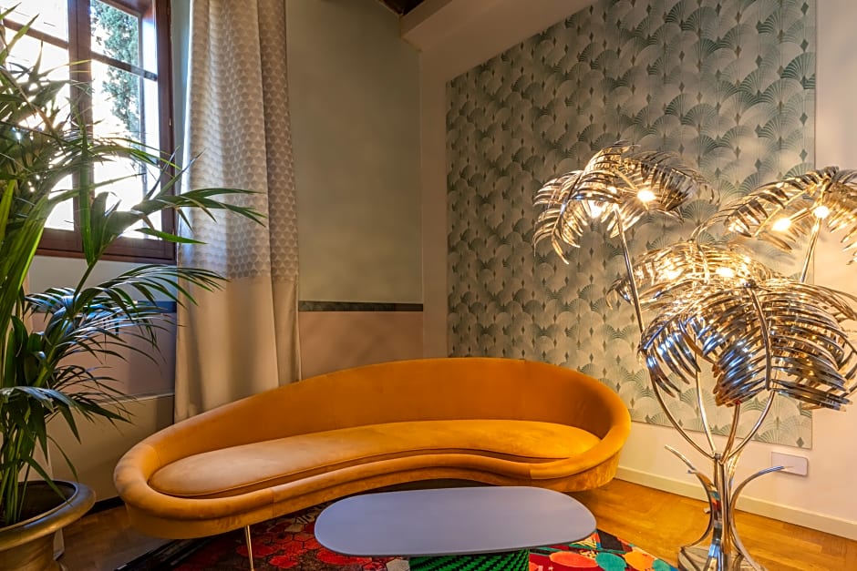 Manfredi Palm Suites