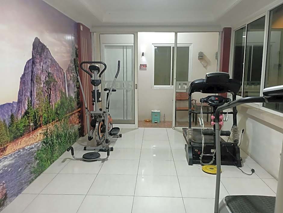 Wisma Lusya near GOR Satria RedPartner