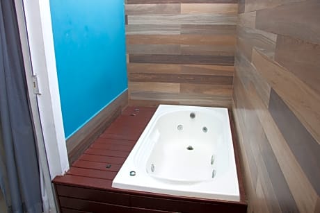 Double Room With Hot Tub