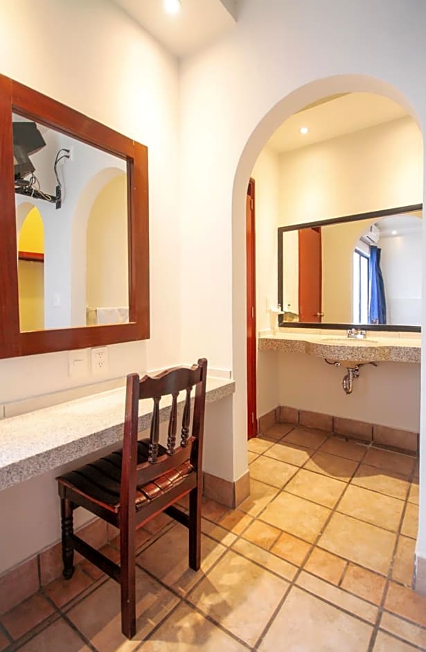 Hotel Arboledas Industrial