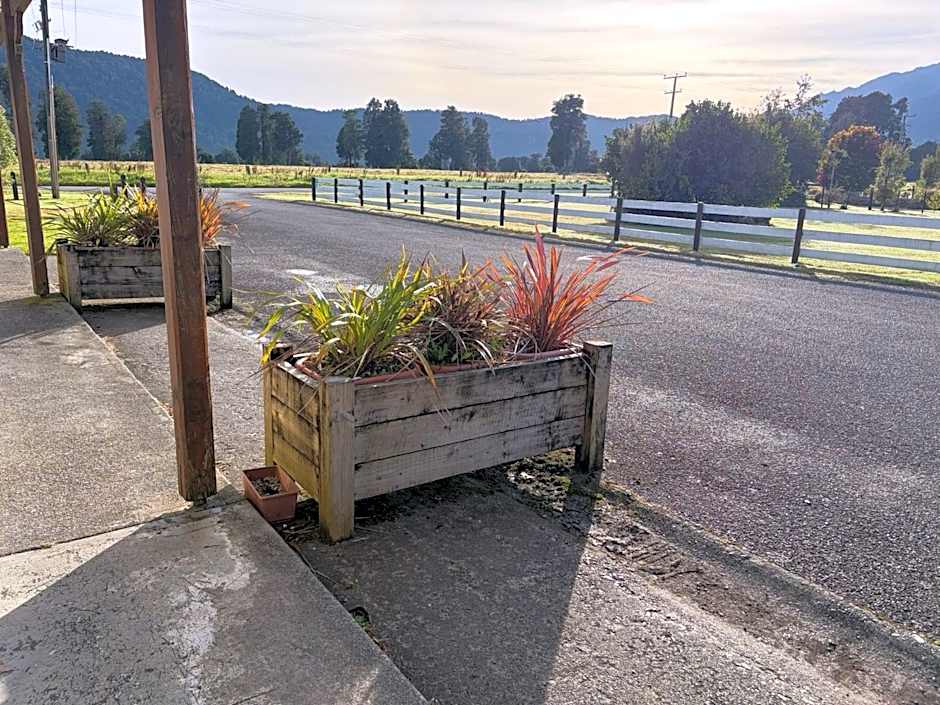 Mt Cook View Motel
