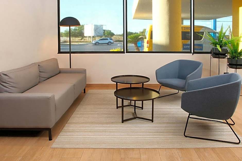 City Express by Marriott Reynosa