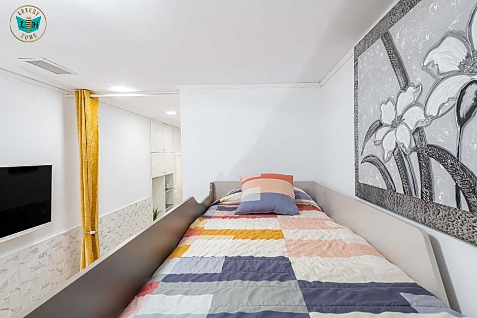 Luxury Home Poseidon