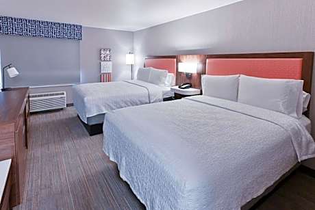 Room with Two Queen Beds - Non-Smoking